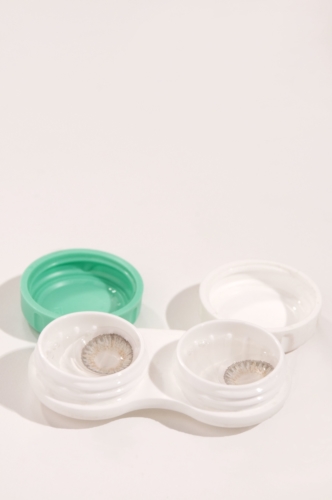 Contact lenses, invention of czech chemist Otto Wichterle and Drahoslav Lím